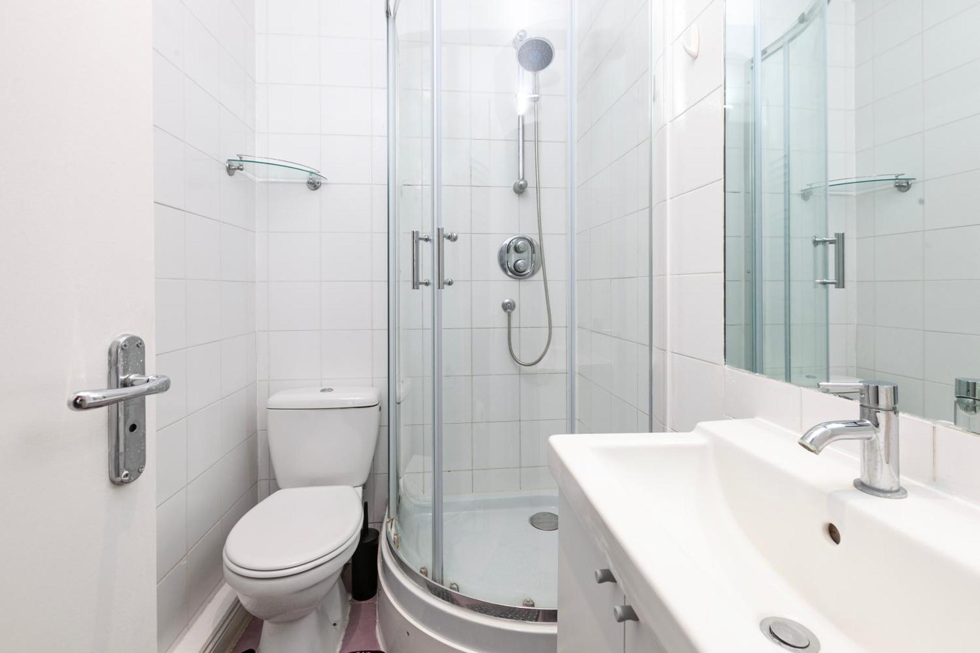 Beautiful 3 Bedroom Flat In Scott Ellis Gardens ลอนดอน ภายนอก รูปภาพ